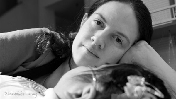 Carmen and Lana, black and white