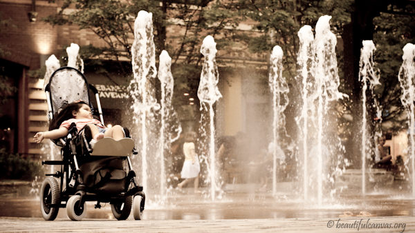 Carmen in front of fountains