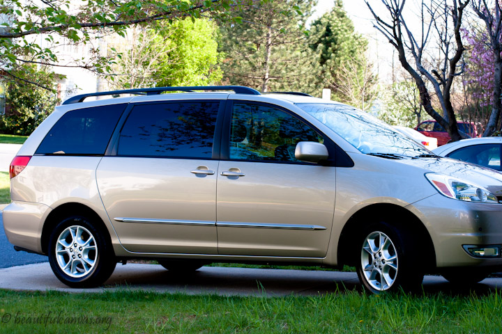 Minivan