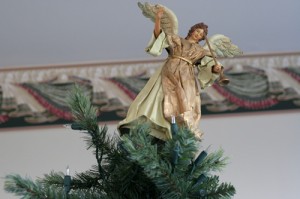 Leaning angel